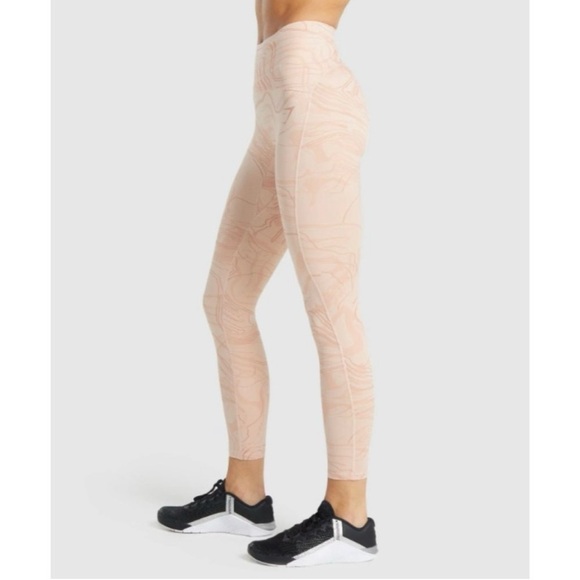 GymShark Women’s Leggings Pink Swirl Size M - Picture 1 of 9
